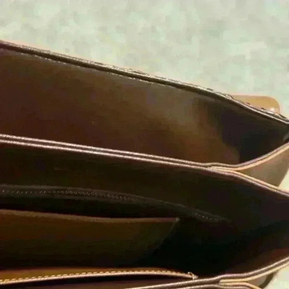 Chic de Paris Leather Shoulder Bag Snake Skin Adjustable Strap Gold 11x8 - Picture 9 of 10